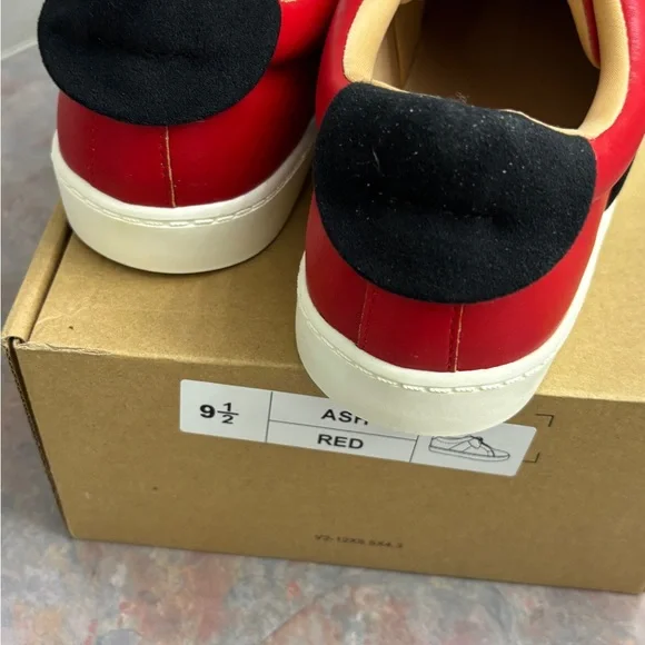 Ash Red Sneakers with Black Bow - Picture 3 of 4